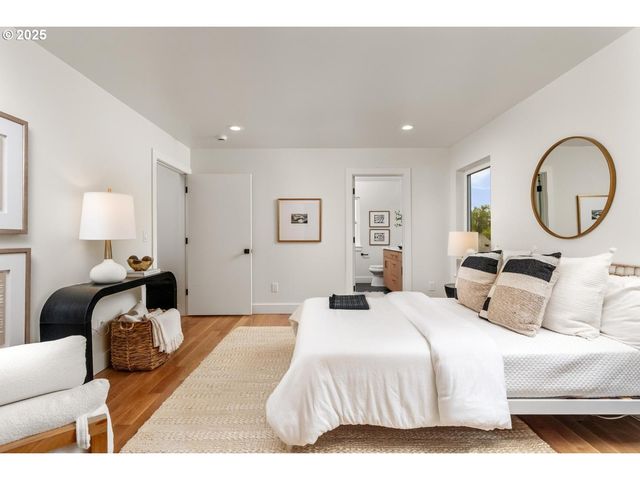 3148 Ne 31ST Ave, Portland, OR 97212