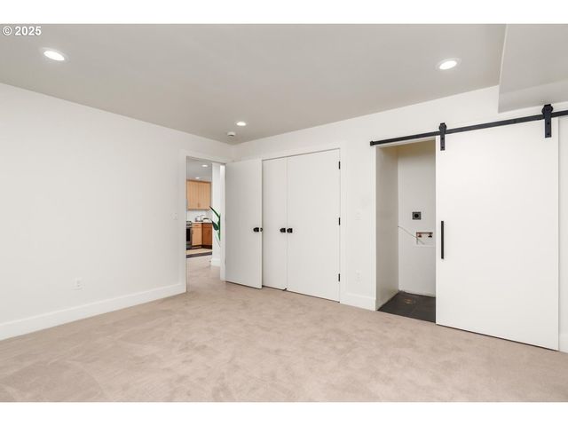 3148 Ne 31ST Ave, Portland, OR 97212