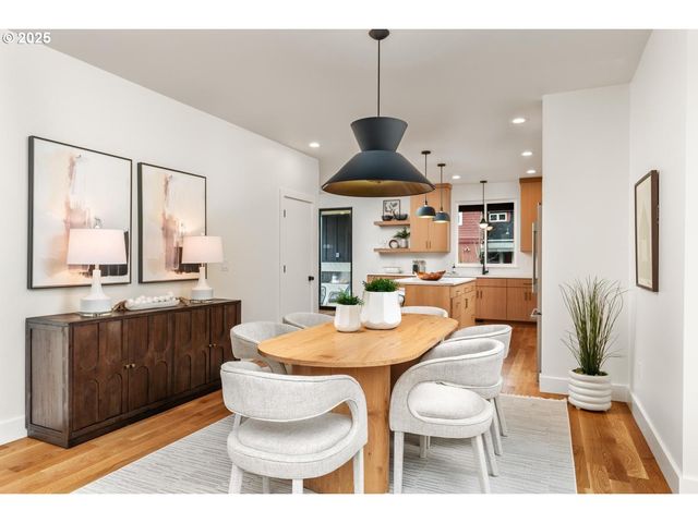 3148 Ne 31ST Ave, Portland, OR 97212