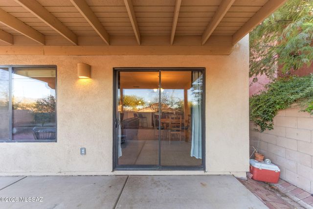 2780 N Bell Hollow Place, Tucson, AZ 85745