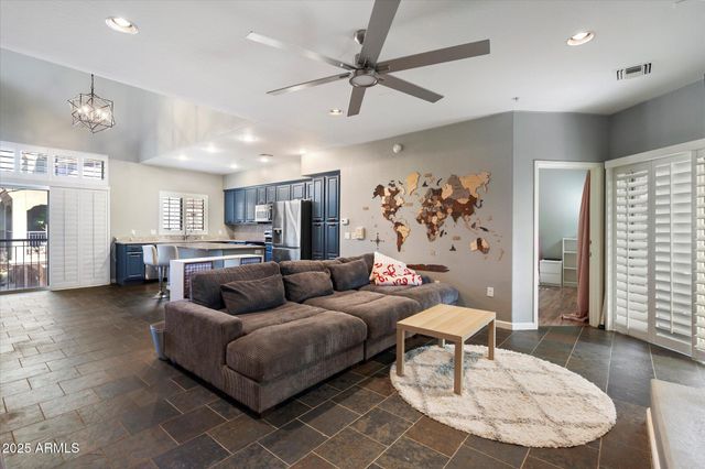 3935 E ROUGH RIDER Road 1164, Phoenix, AZ 85050