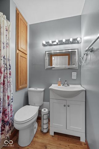 811 Edgewood Drive, Mooresville, IN 46158