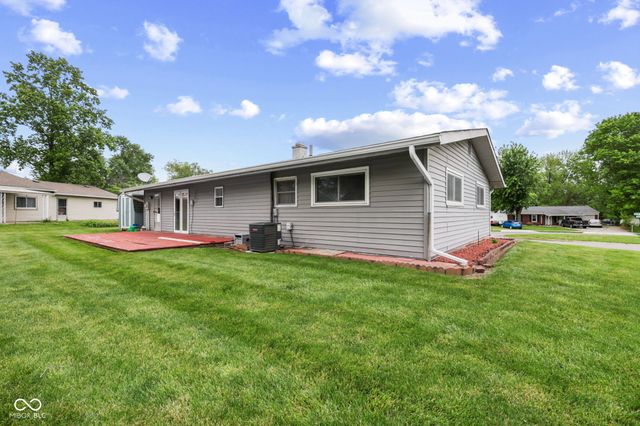 811 Edgewood Drive, Mooresville, IN 46158