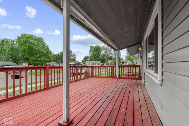 811 Edgewood Drive, Mooresville, IN 46158