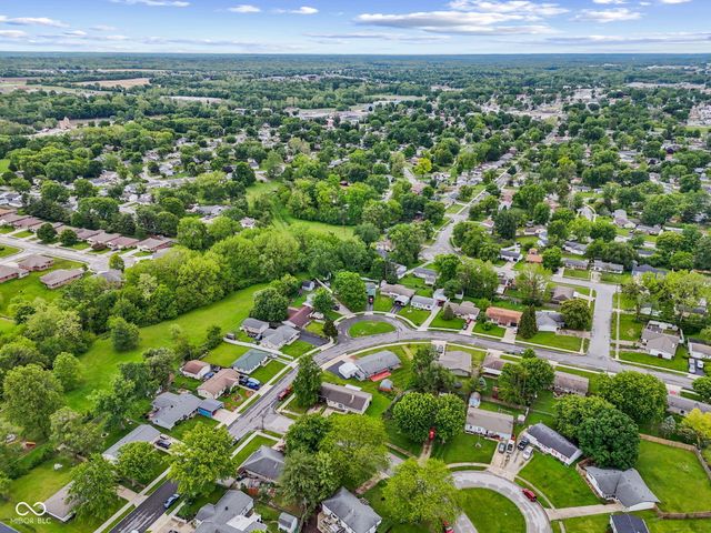 811 Edgewood Drive, Mooresville, IN 46158