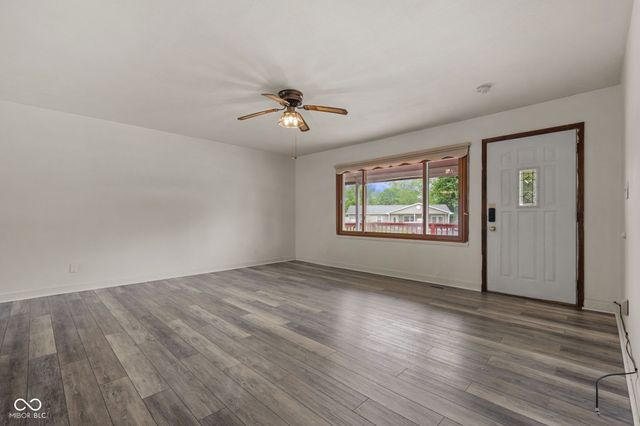 811 Edgewood Drive, Mooresville, IN 46158