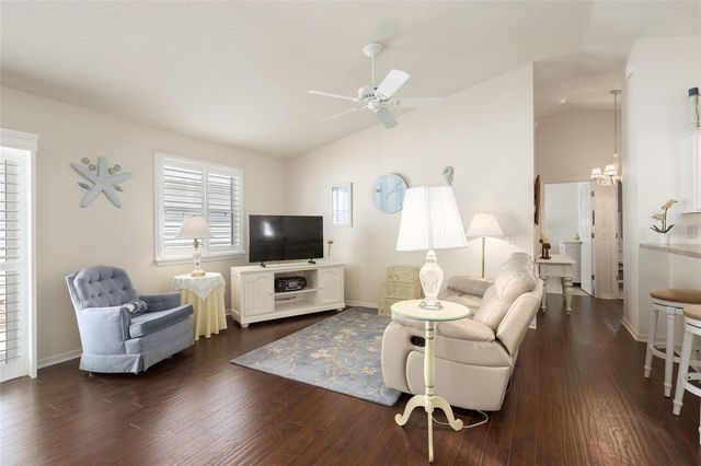 1814 HALLANDALE LANE, The Villages, FL 32162