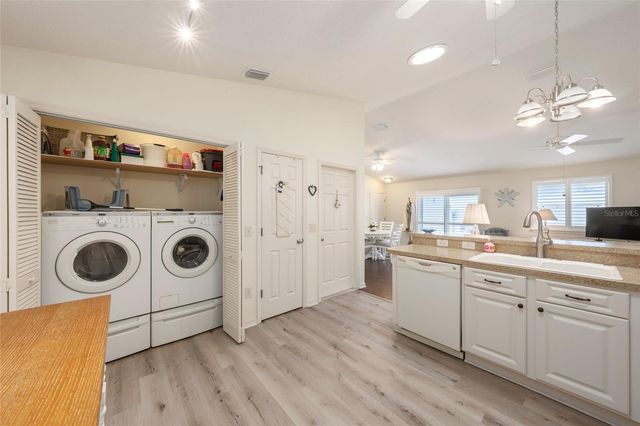 1814 HALLANDALE LANE, The Villages, FL 32162