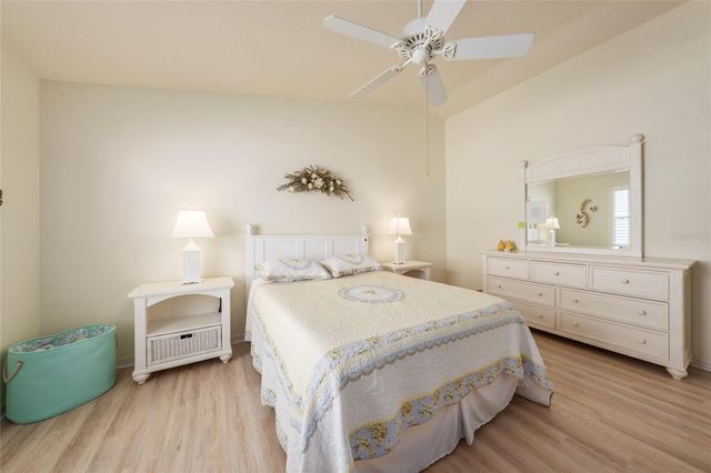 1814 HALLANDALE LANE, The Villages, FL 32162