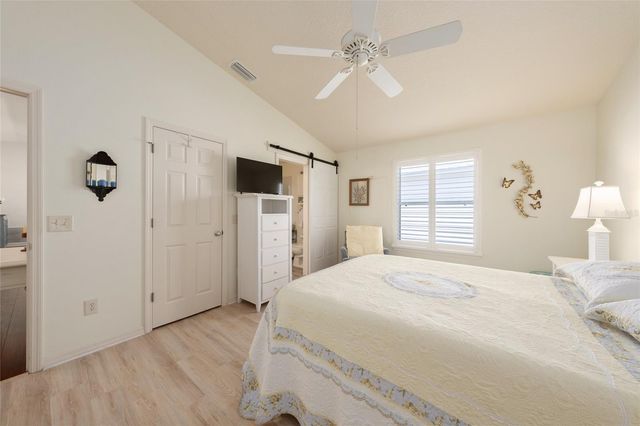 1814 HALLANDALE LANE, The Villages, FL 32162