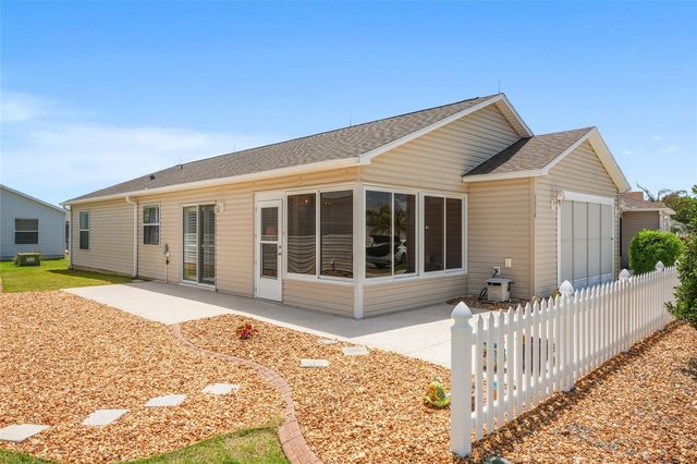 1814 HALLANDALE LANE, The Villages, FL 32162