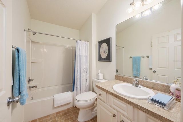 1814 HALLANDALE LANE, The Villages, FL 32162