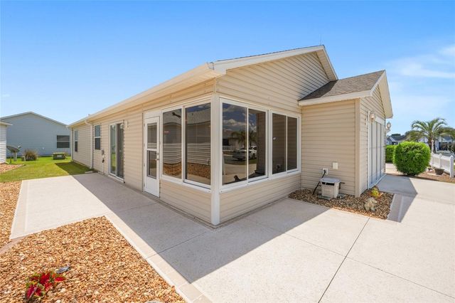 1814 HALLANDALE LANE, The Villages, FL 32162