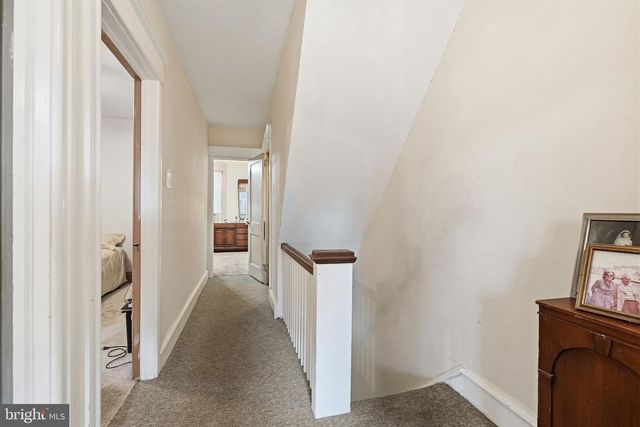 302 BOYER RD, Cheltenham, PA 19012