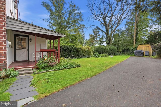 302 BOYER RD, Cheltenham, PA 19012
