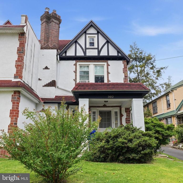 302 BOYER RD, Cheltenham, PA 19012