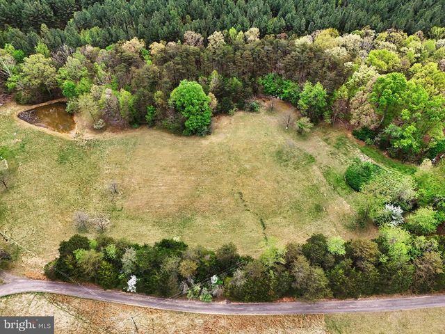7D WOODVILLE RD, Locust Grove, VA 22508