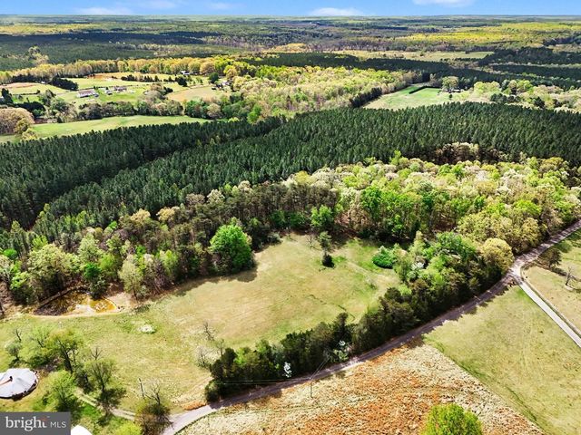 7D WOODVILLE RD, Locust Grove, VA 22508