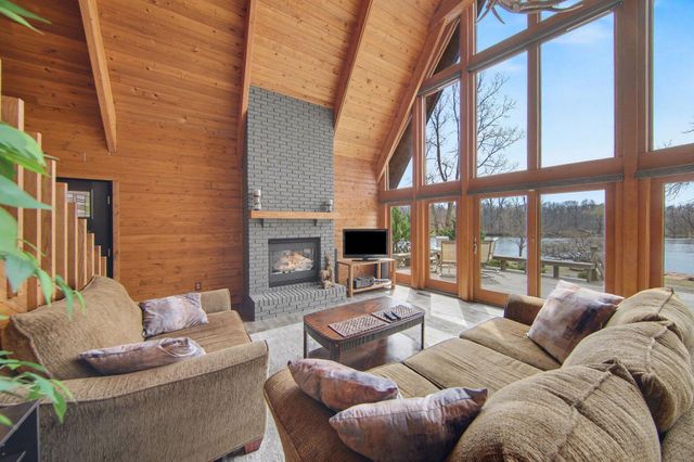 12175 Watkins Road, Brooklyn, MI 49230
