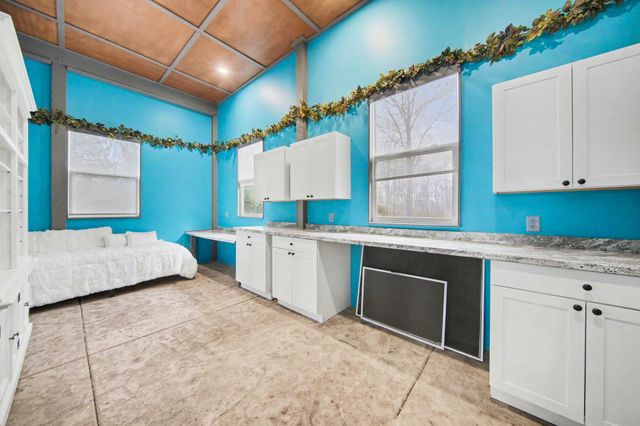 12175 Watkins Road, Brooklyn, MI 49230