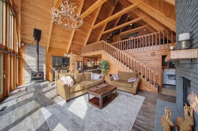12175 Watkins Road, Brooklyn, MI 49230