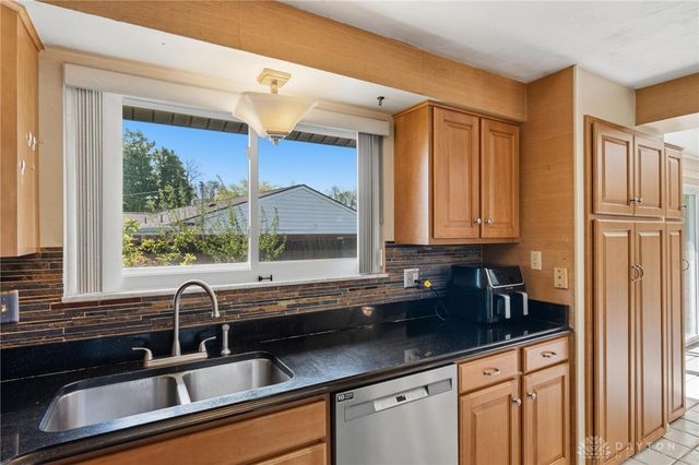 5882 Shady Cove Lane, Trotwood, OH 45426