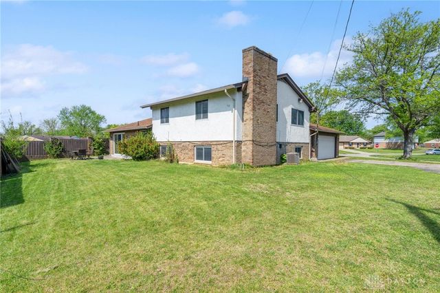 5882 Shady Cove Lane, Trotwood, OH 45426