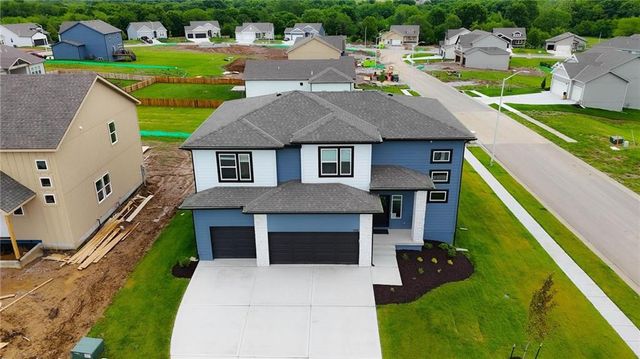 11115 N Glenwood Avenue, Kansas City, MO 64157