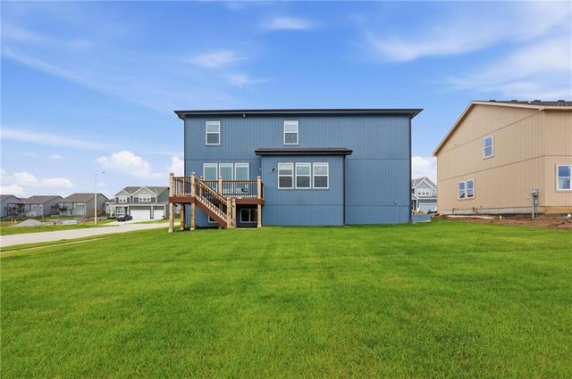 11115 N Glenwood Avenue, Kansas City, MO 64157