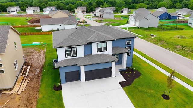 11115 N Glenwood Avenue, Kansas City, MO 64157