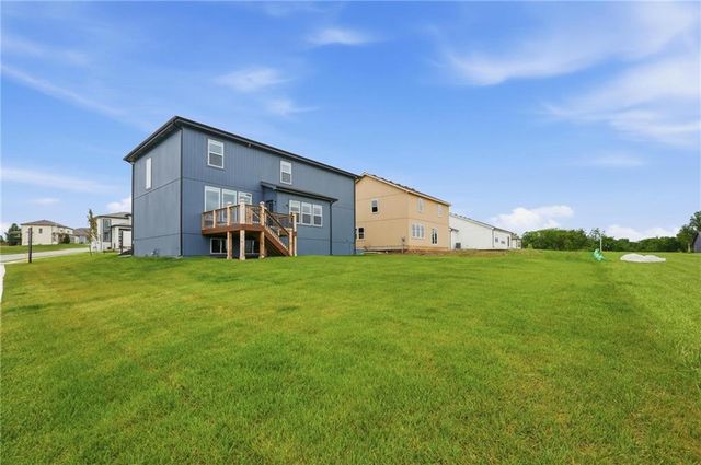 11115 N Glenwood Avenue, Kansas City, MO 64157