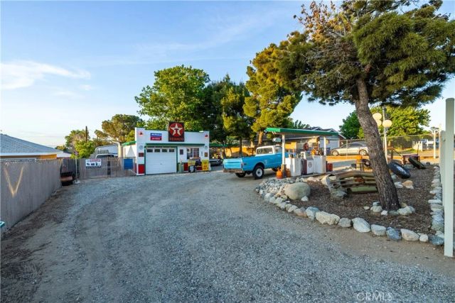 4815 W Avenue L14, Lancaster, CA 93536
