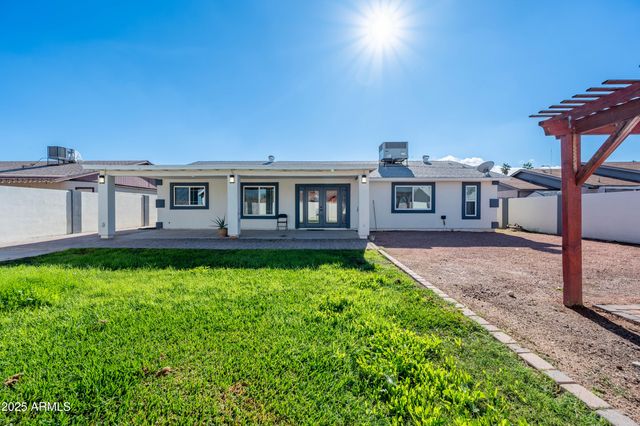 4046 E Hidalgo Avenue, Phoenix, AZ 85040