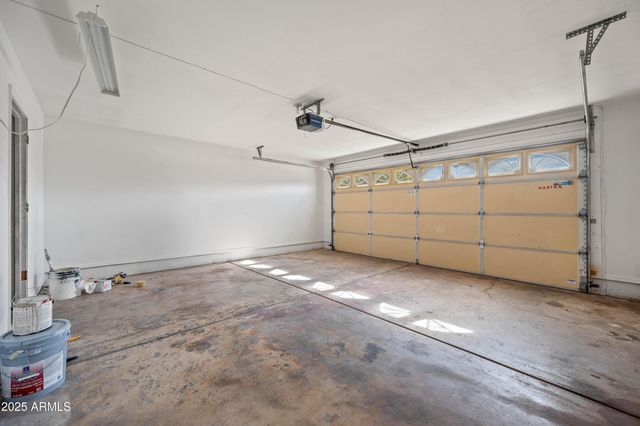 4046 E Hidalgo Avenue, Phoenix, AZ 85040