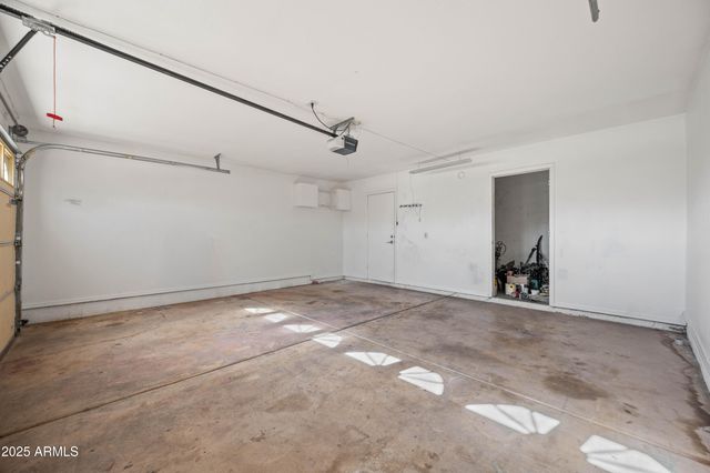 4046 E Hidalgo Avenue, Phoenix, AZ 85040