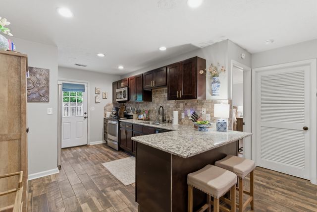 805 William Howard Ct, Nashville, TN 37209