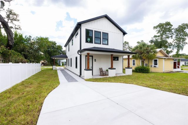 1207 E ELLICOTT STREET, Tampa, FL 33603