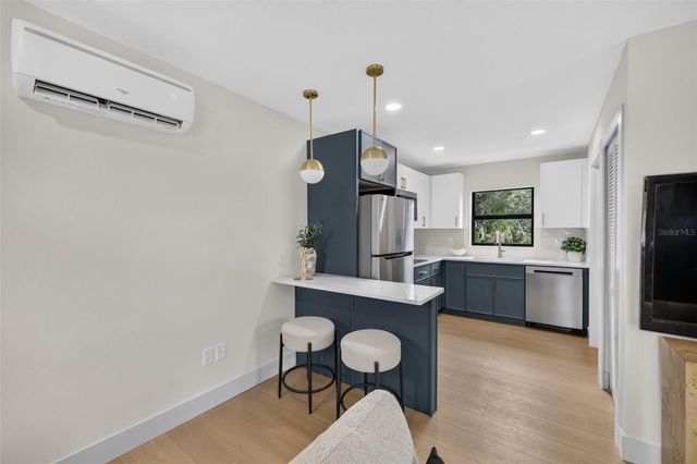1207 E ELLICOTT STREET, Tampa, FL 33603
