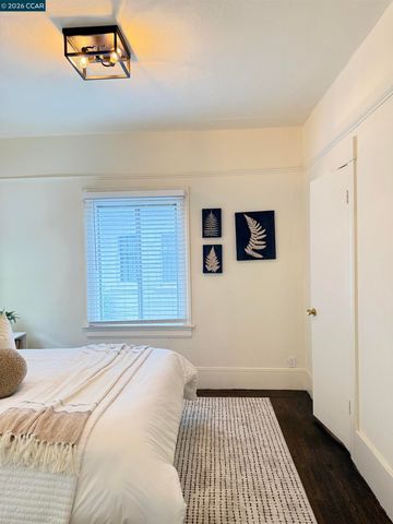 829 Aileen St, Oakland, CA 94608