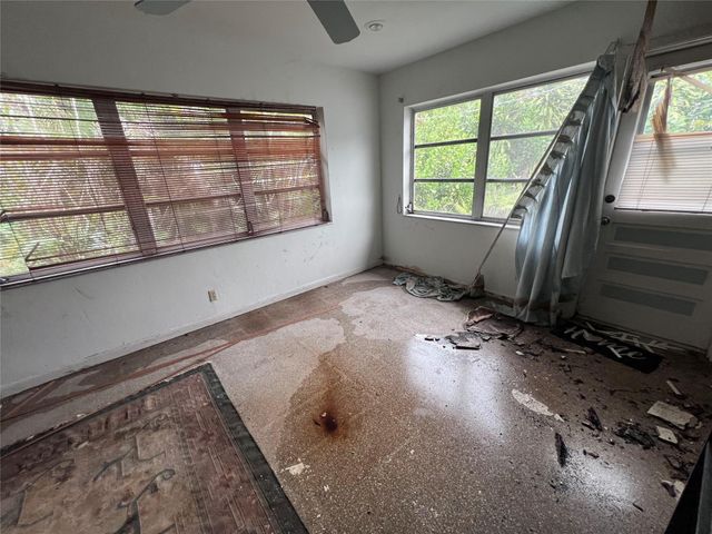 111 NE 47th Street, Oakland Park, FL 33334