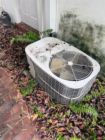 111 NE 47th Street, Oakland Park, FL 33334