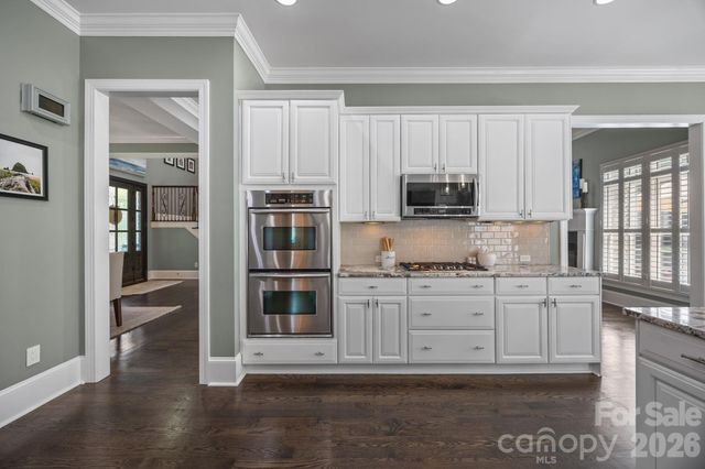 107 Spears Creek Drive, Mooresville, NC 28117