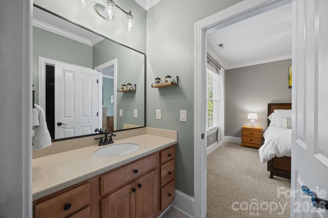 107 Spears Creek Drive, Mooresville, NC 28117