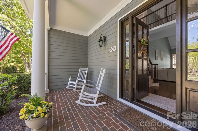 107 Spears Creek Drive, Mooresville, NC 28117