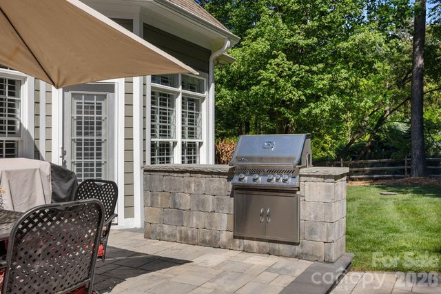 107 Spears Creek Drive, Mooresville, NC 28117