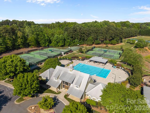107 Spears Creek Drive, Mooresville, NC 28117