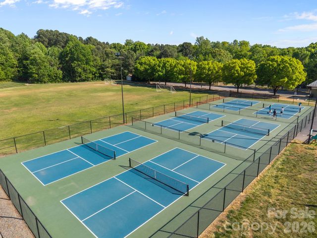 107 Spears Creek Drive, Mooresville, NC 28117