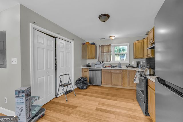 185 Garnet Ridge Drive, Athens, GA 30607