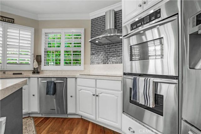 22700 Running Rabbit Court, Canyon Lake, CA 92587