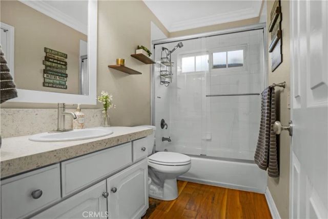 22700 Running Rabbit Court, Canyon Lake, CA 92587